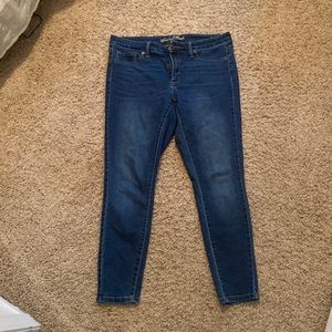 Universal thread 12 short skinny jeans